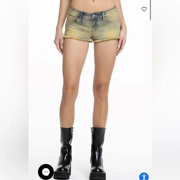 Miss Me Layla Low Rise Shorts - Picture 2 of 8